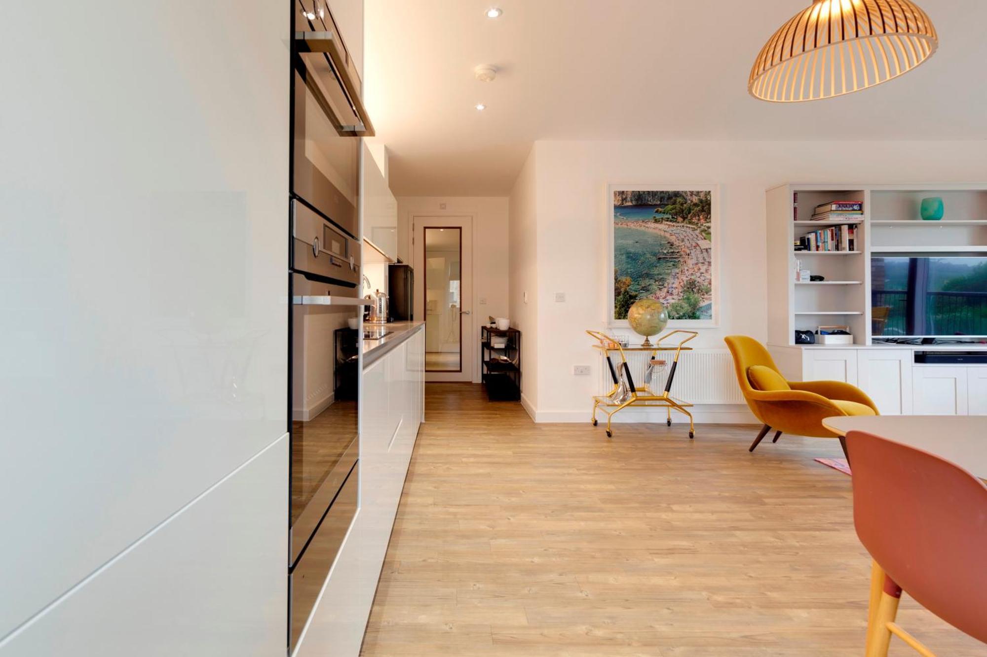 Pass The Keys Stunning And Spacious Modern Flat - Own Car Park CBG Eksteriør billede
