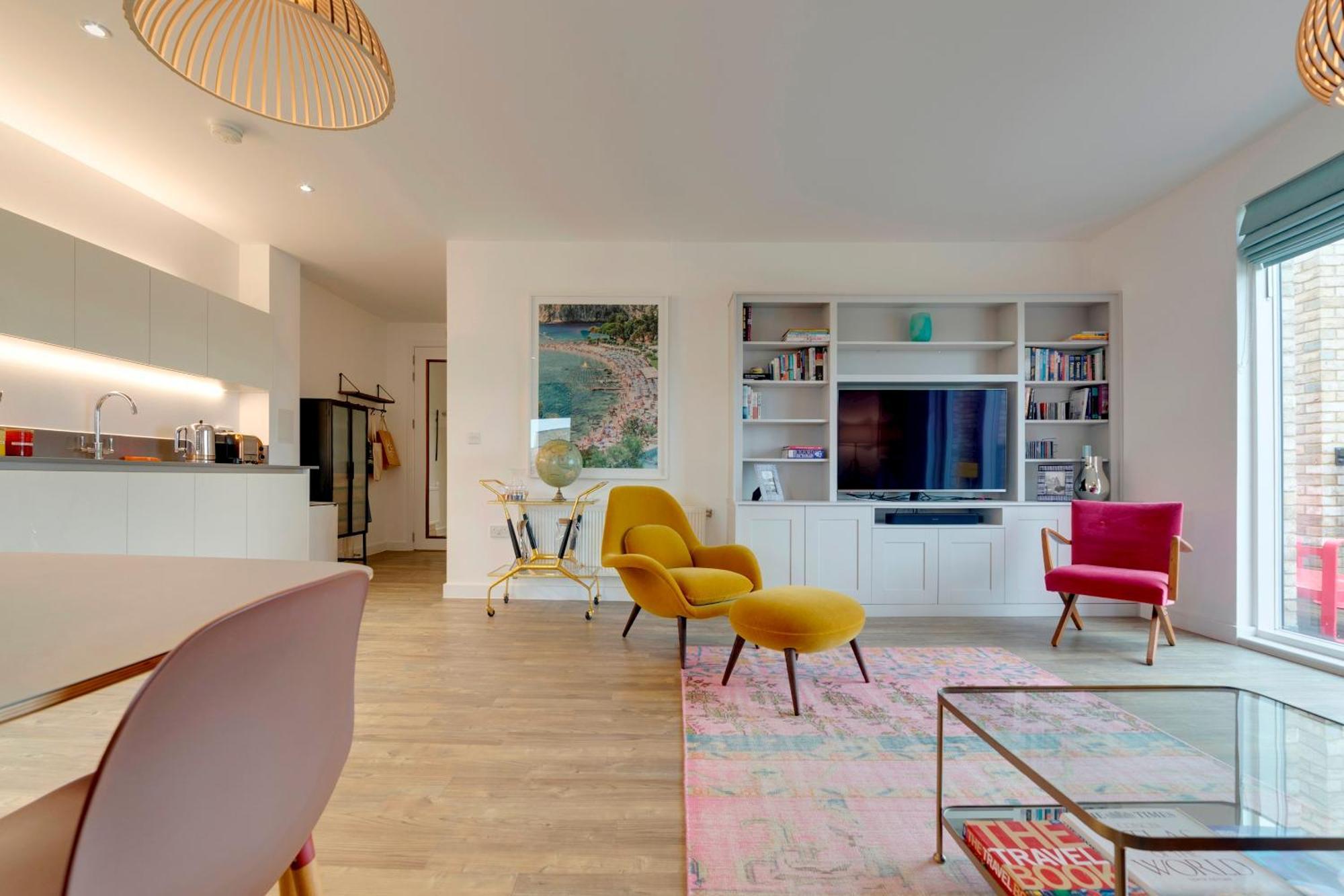 Pass The Keys Stunning And Spacious Modern Flat - Own Car Park CBG Eksteriør billede